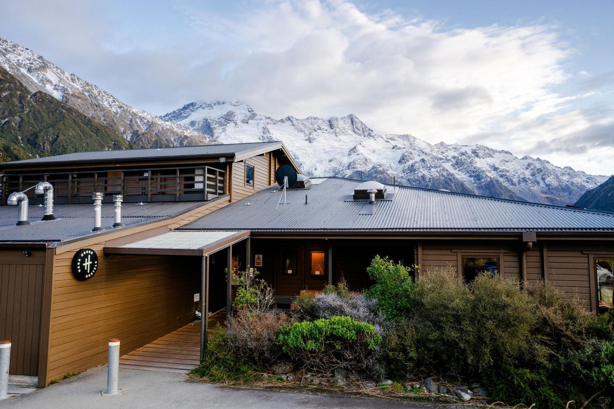 A Pousada Haka House Aoraki Mt Cook Aoraki / Mount Cook Exterior foto